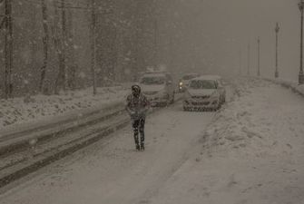 Сильные порывы ветра и мощные снегопады: Польша, Латвия и Канада страдают от непогоды