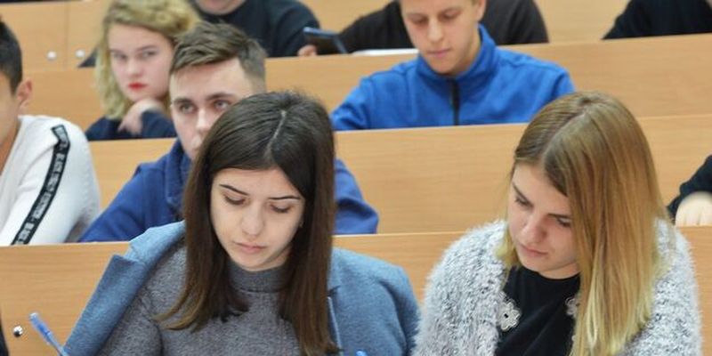 8 600 студентов из 51 вуза поддержали всеукраинский конкурс "Авиатор 2020"