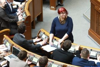 Комитет Рады получил документы об отстранении Третьяковой от заседаний - депутат