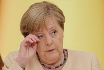 Російські пранкери розіграли Меркель від імені Порошенка