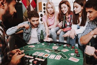 Найголовніший за столом: професія покерного дилера