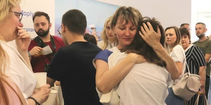 Центр поддержки переселенцев "Я - Мариуполь" открыли в Калуше
