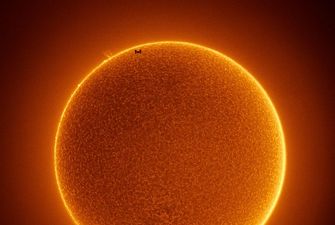 Апарат NASA безпрецедентно наблизився до Сонця і надіслав дані