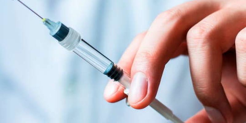 МОЗ планує вакцинувати всіх українців безкоштовно