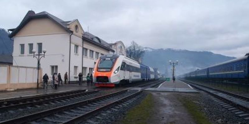 В Румынию за 180 гривен: из Украины открыли новый железнодорожный пункт пропуска со страной ЕС