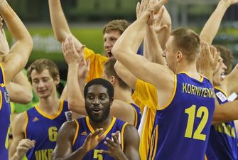 Украинские баскетболисты одержали волевую победу на "Евробаскете"
