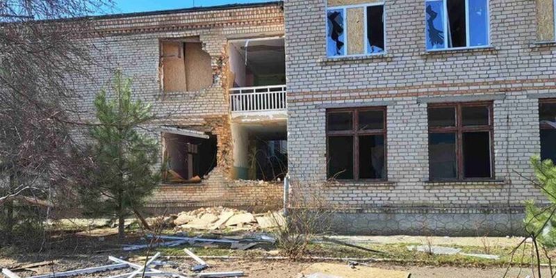 Армия РФ обстреляла припортовую инфраструктуру и жилые кварталы в Херсонской области: пятеро пострадавших