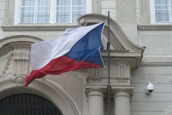 Чехия решила увеличить свой вклад в закупку снарядов для ВСУ