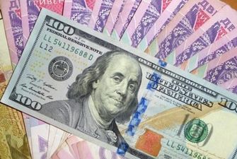 Доллар "наказал" гривну на межбанке: какой курс ожидает Украину в ближайшее время